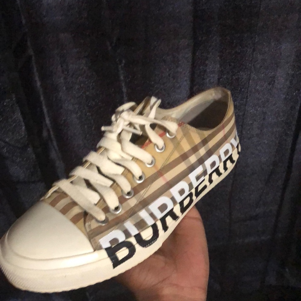 Burberry loafers